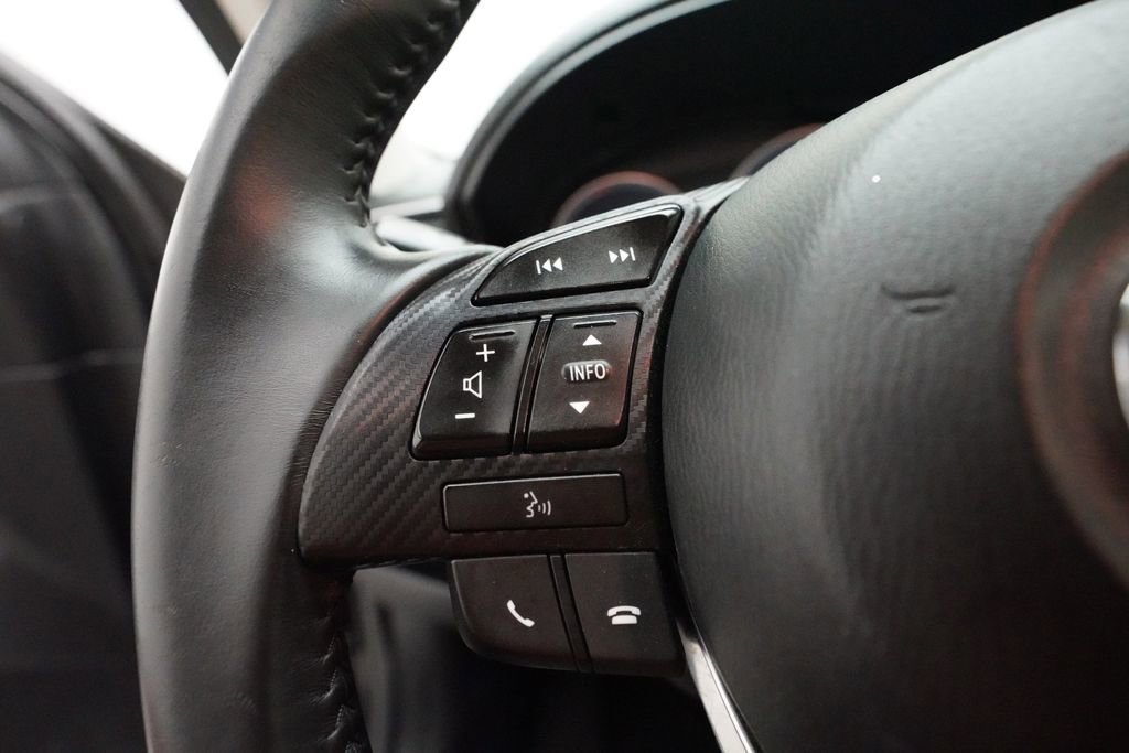 Used 2016 MAZDA CX-5 Touring image 17