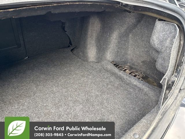 Used 2012 Dodge Avenger SE image 30