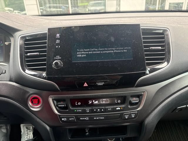 Used 2021 Honda Passport Sport image 12