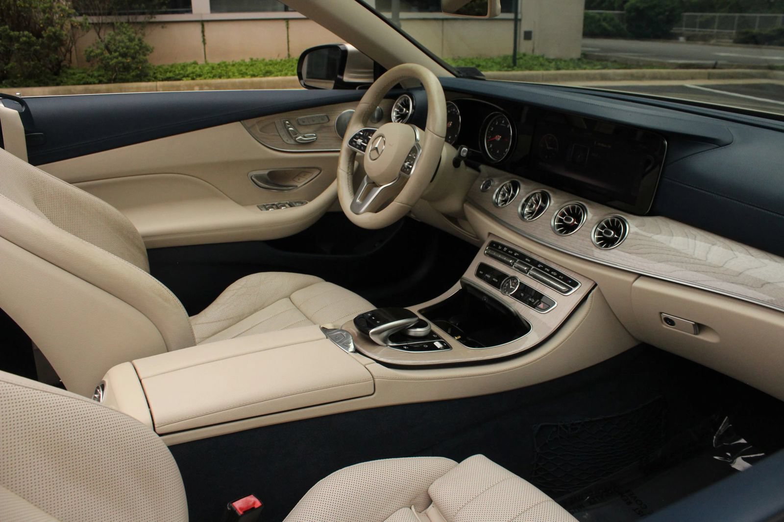Used 2019 Mercedes-Benz E 450 Cabriolet w/ Premium 1 Package image 28