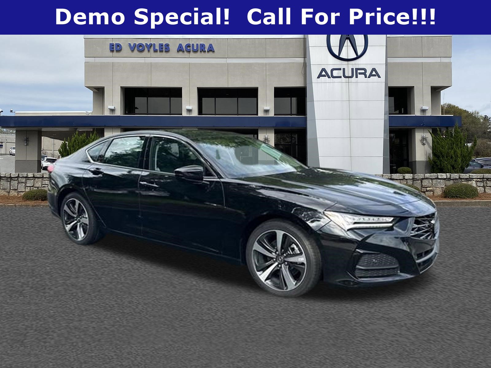 Used 2025 Acura TLX w/ Technology Package FWD image 3