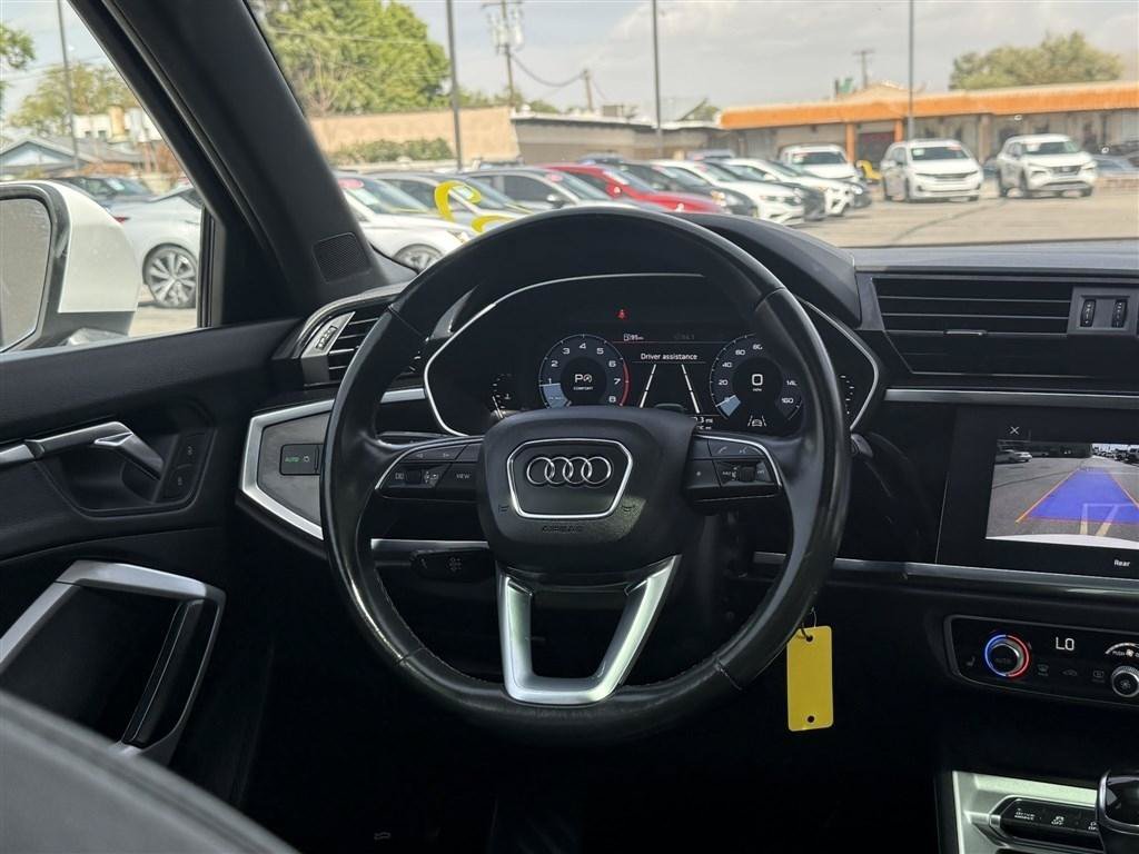 Used 2021 Audi Q3 2.0T Premium AWD/4WD image 28