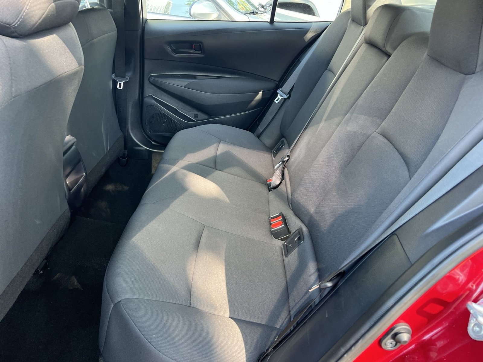 Used 2022 Toyota Corolla LE FWD image 24