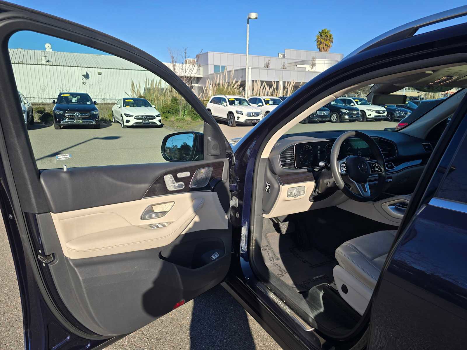 Used 2020 Mercedes-Benz GLE 350 4MATIC image 21