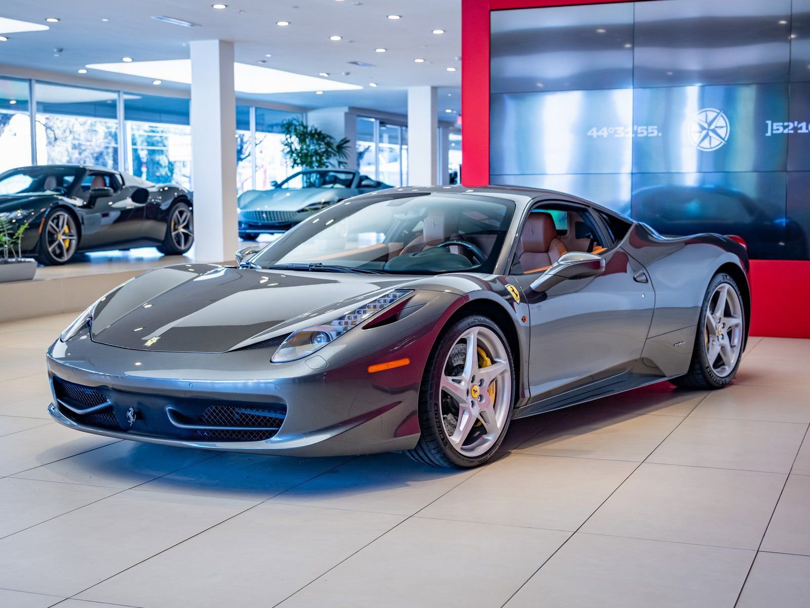 Used 2012 Ferrari 458 Italia Coupe image 4