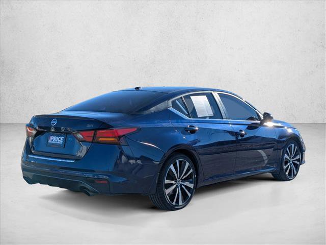 Used 2021 Nissan Altima 2.5 SR w/ SR Premium Package image 5