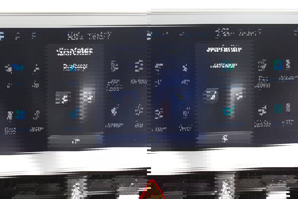 Used 2024 Hyundai Ioniq 5 SE image 14