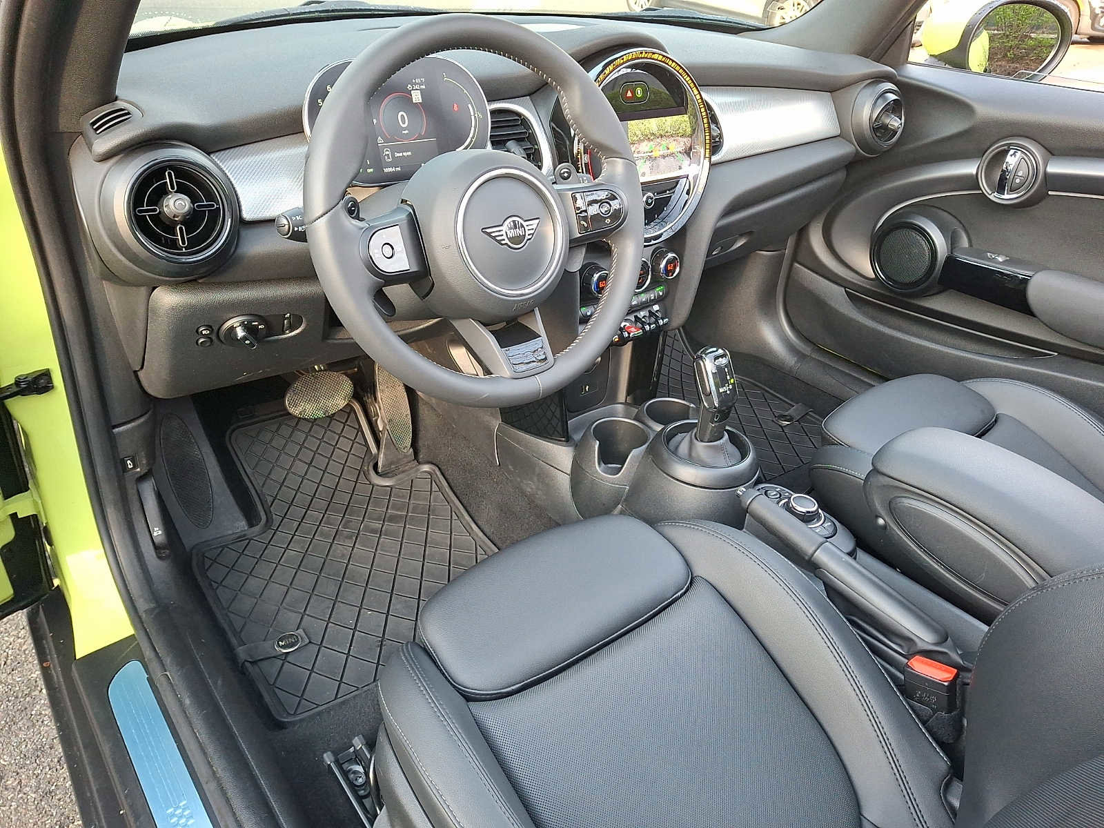 Certified 2024 MINI Cooper S image 8