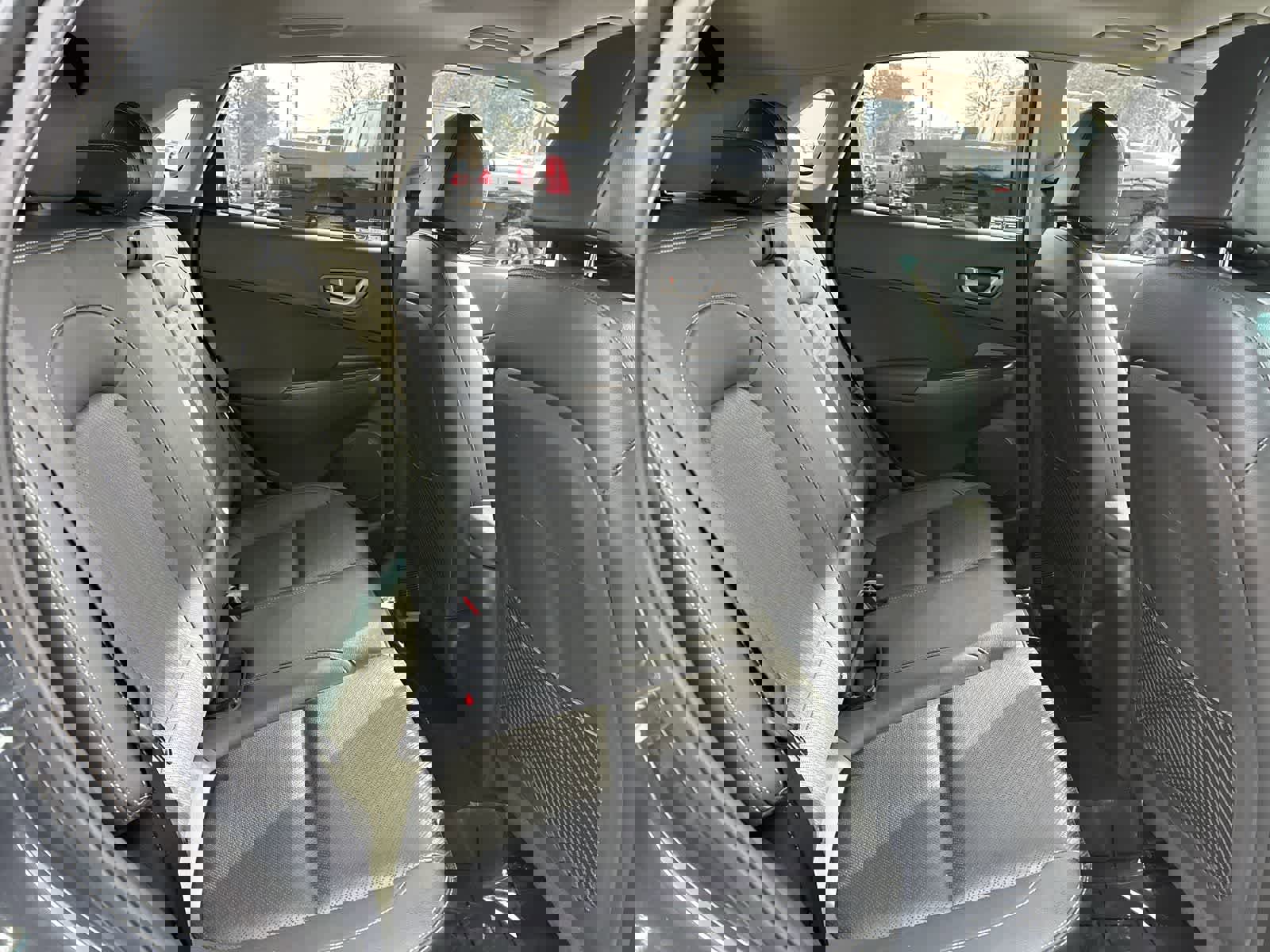 Used 2020 Hyundai Kona Limited image 5