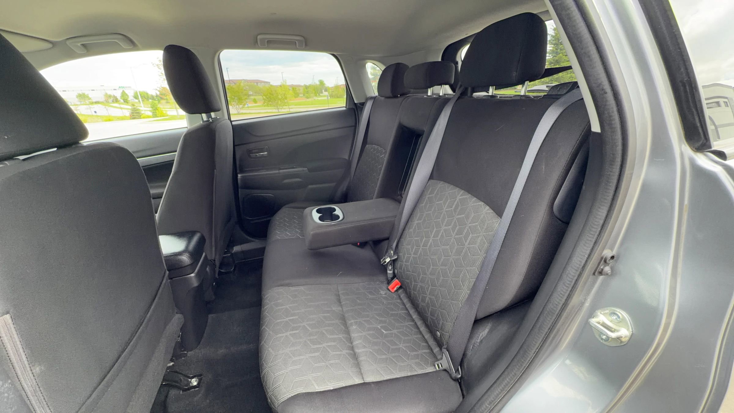 Used 2021 Mitsubishi Outlander Sport ES FWD image 31