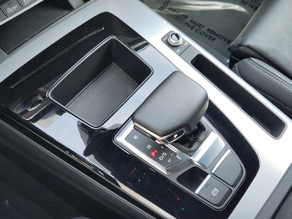 Used 2025 Audi Q5 2.0T Premium image 10