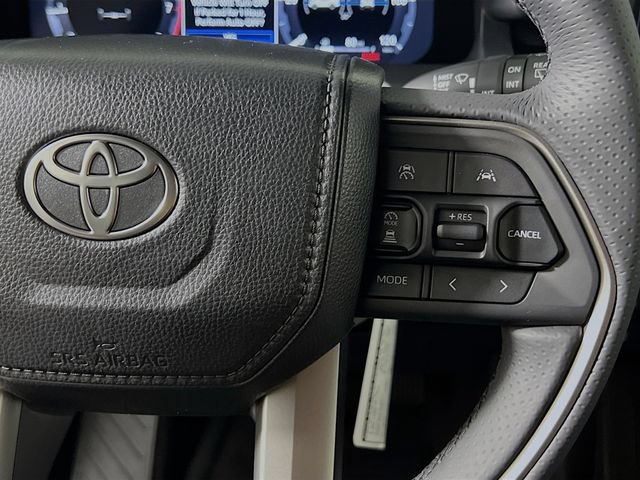 New 2026 Toyota 4Runner Limited AWD/4WD image 17