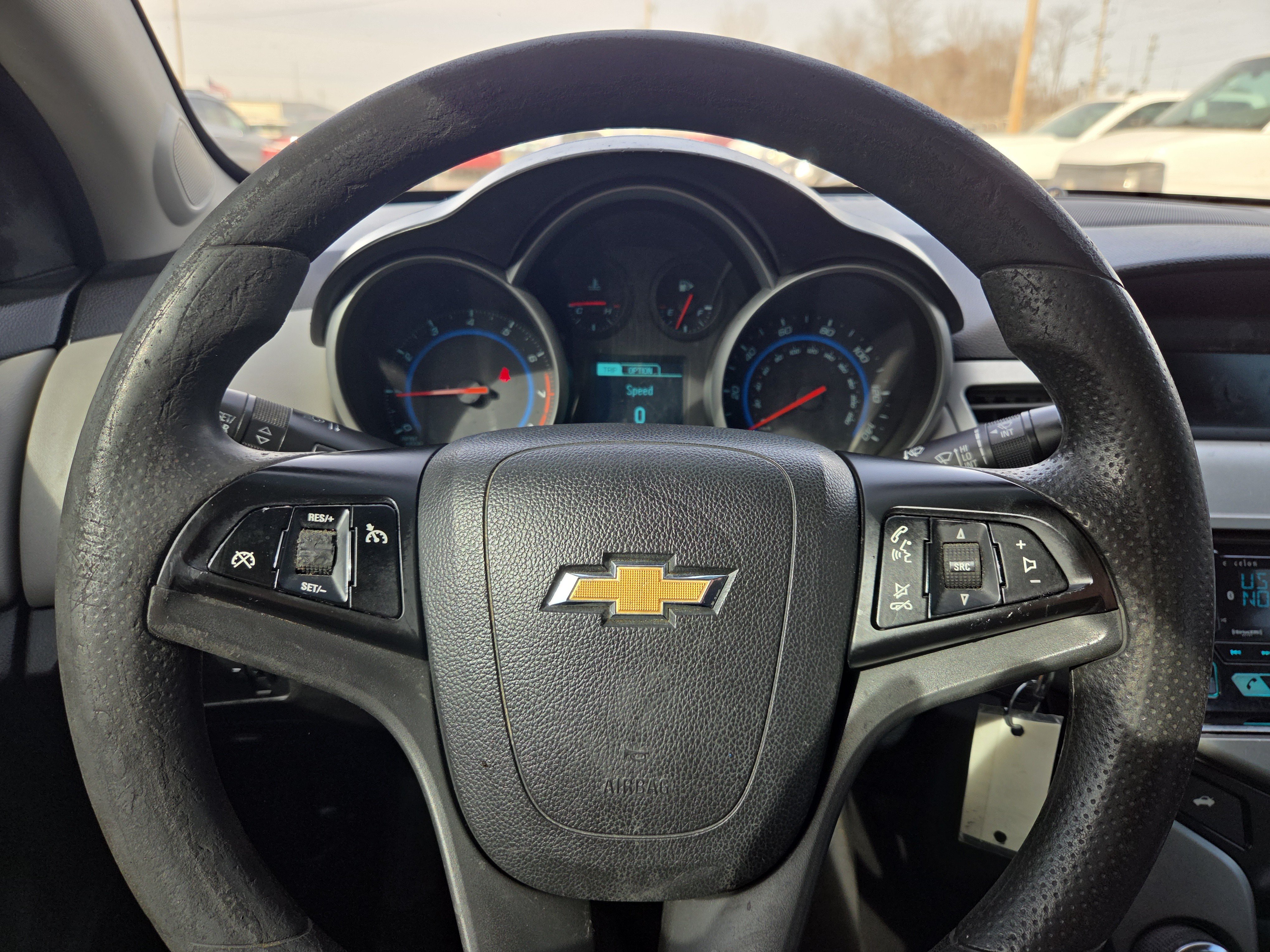Used 2015 Chevrolet Cruze LT FWD image 15