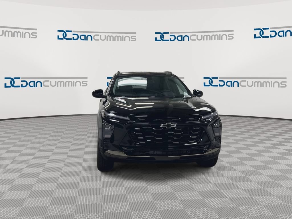 New 2026 Chevrolet Trax ACTIV w/ Driver Confidence Package FWD image 3