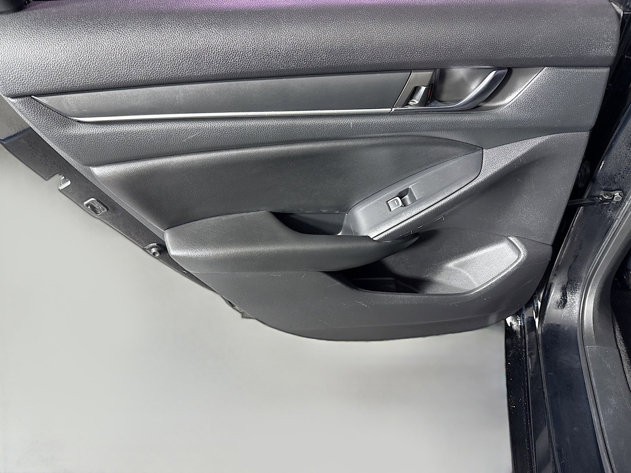 Used 2020 Honda Accord Sport image 26