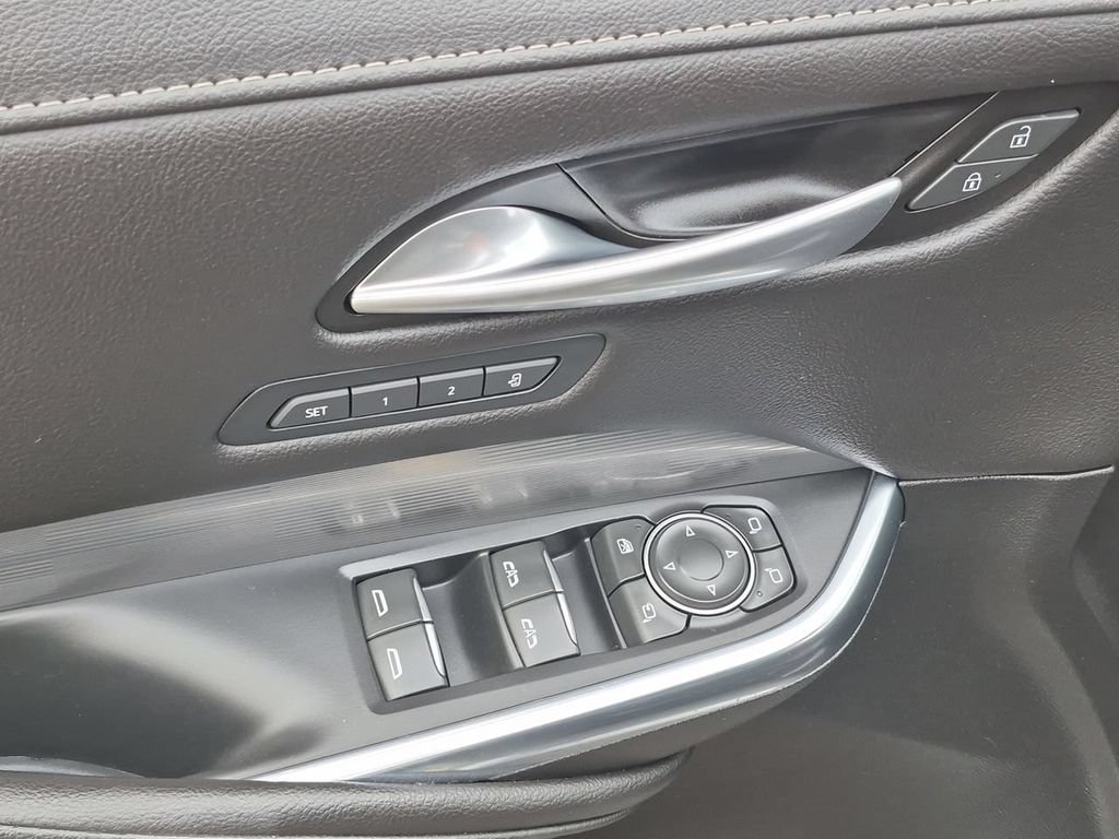 Used 2024 Cadillac XT4 Premium Luxury FWD image 23
