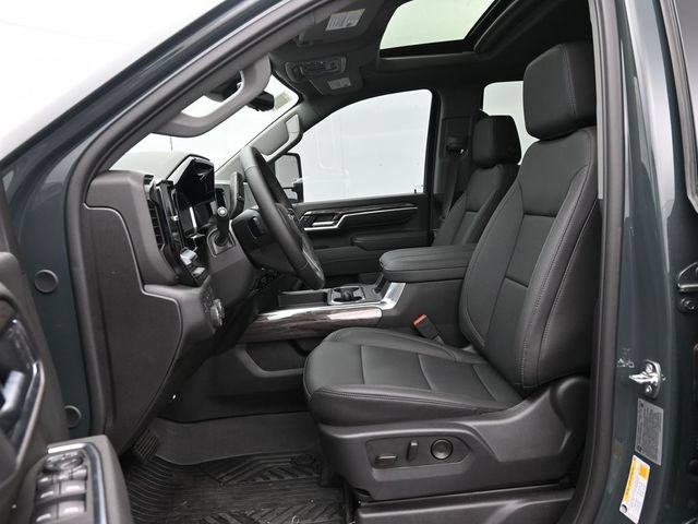 New 2026 Chevrolet Silverado 2500 LTZ w/ LTZ Plus Package AWD/4WD image 34