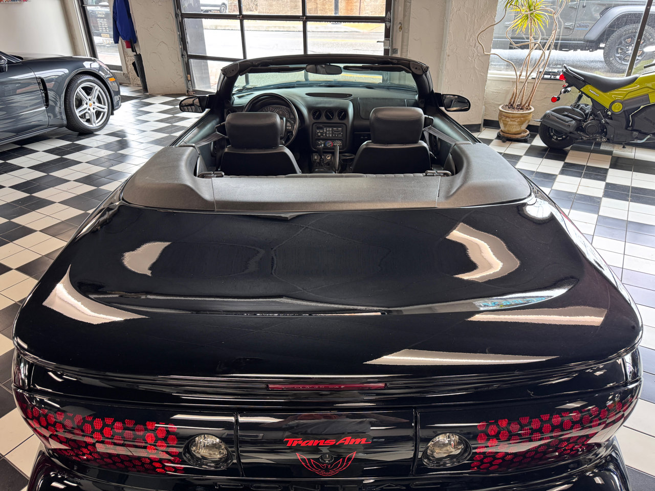 Used 2001 Pontiac Firebird Trans Am image 11