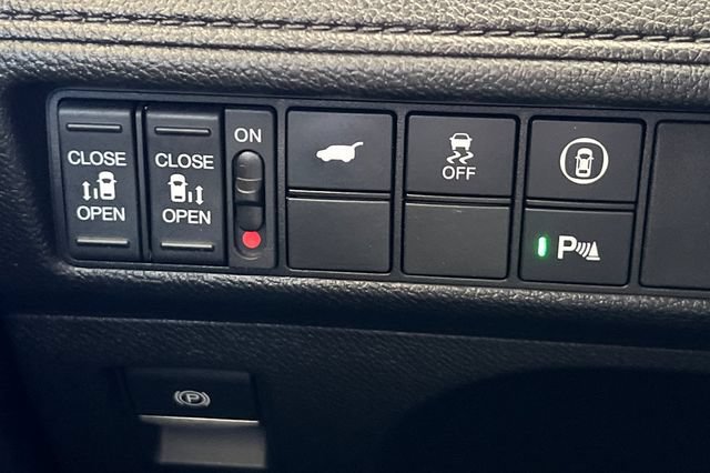 Used 2024 Honda Odyssey Elite image 37