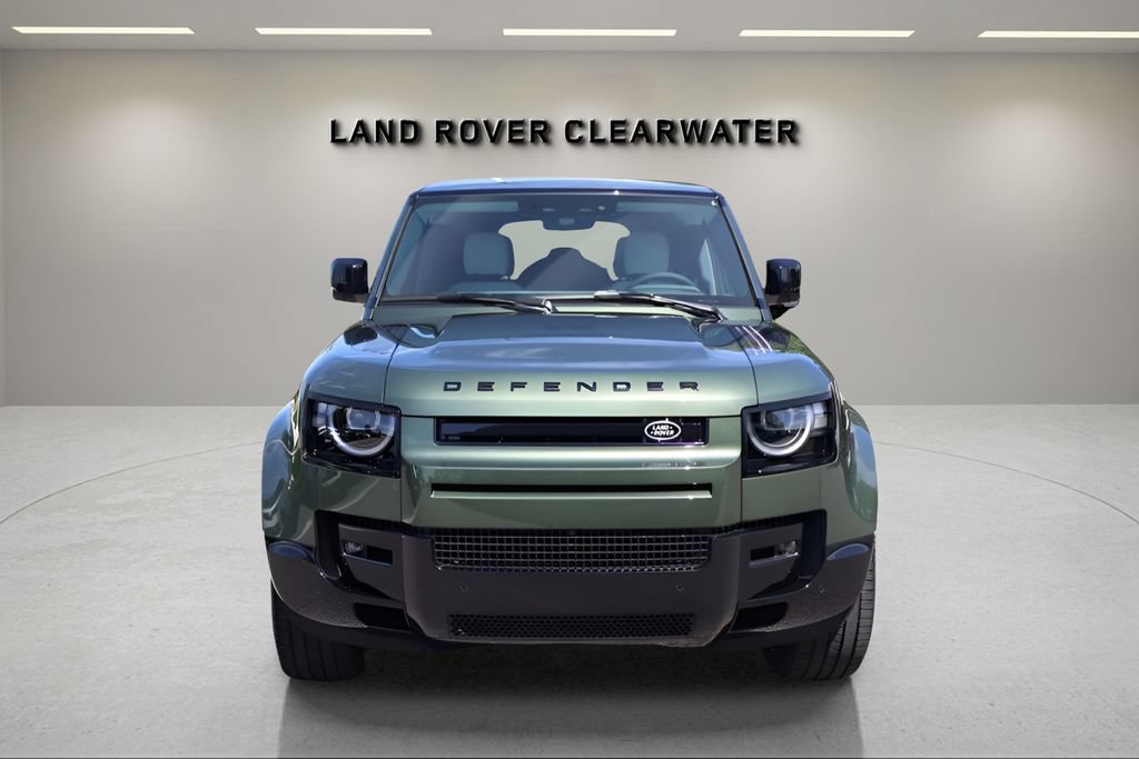 New 2026 Land Rover Defender 110 X-Dynamic SE AWD/4WD image 8