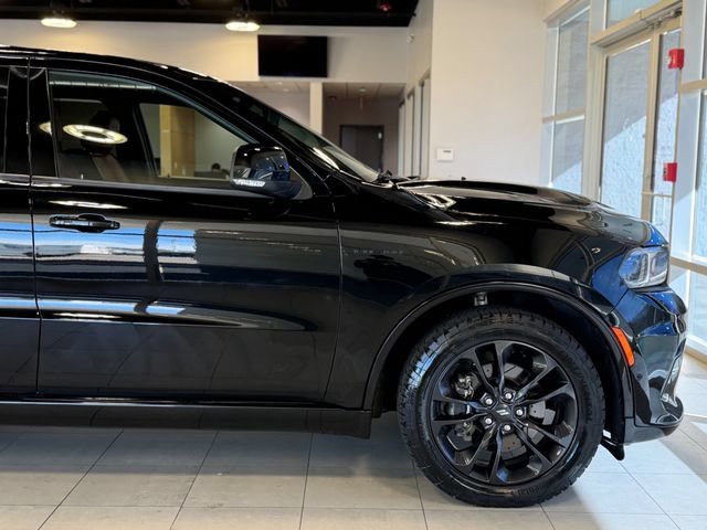 Used 2021 Dodge Durango R/T w/ Blacktop Package AWD/4WD image 16