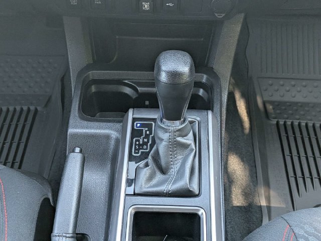 Certified 2023 Toyota Tacoma SR5 w/ Technology Package AWD/4WD image 21