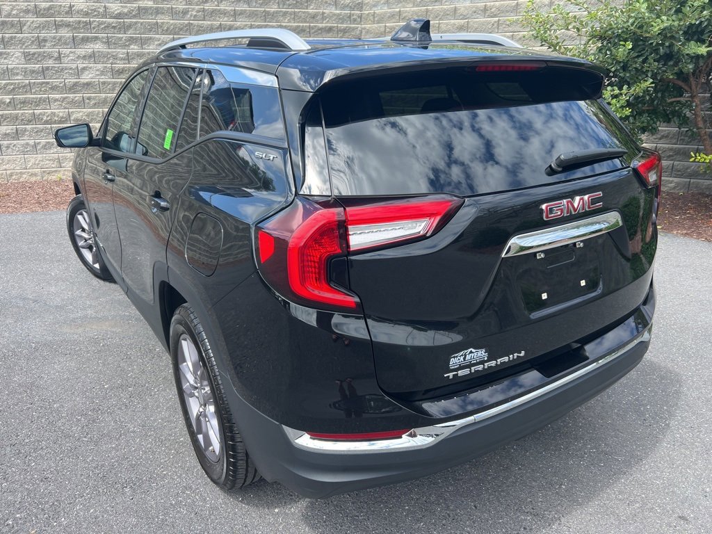 Used 2022 GMC Terrain SLT image 27