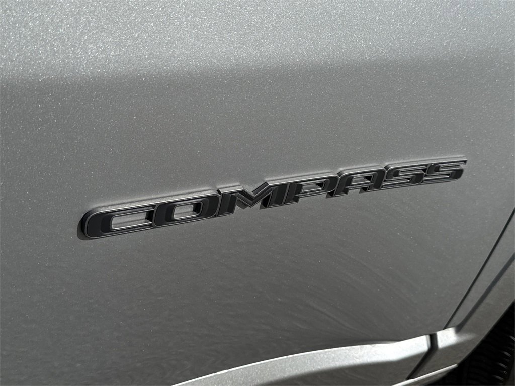 Certified 2022 Jeep Compass High Altitude image 8