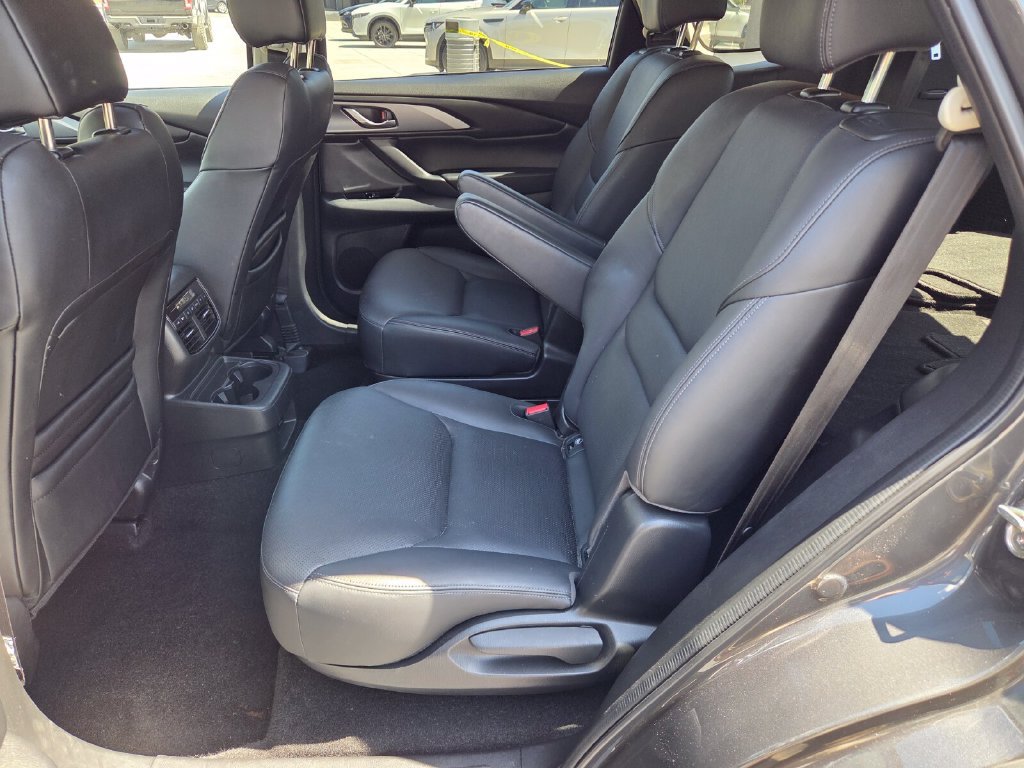 Used 2023 MAZDA CX-9 Touring Plus AWD/4WD image 7