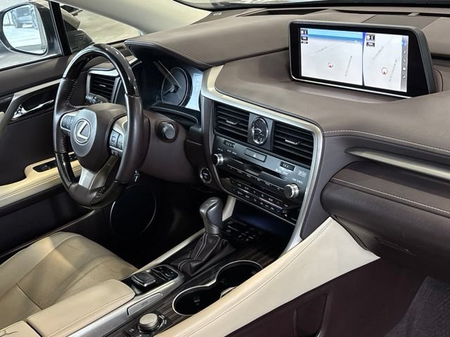 Used 2018 Lexus RX 450hL Luxury w/ Cold Area Package (CT) AWD/4WD image 38