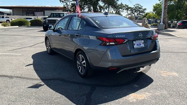 Used 2025 Nissan Versa SV FWD image 5