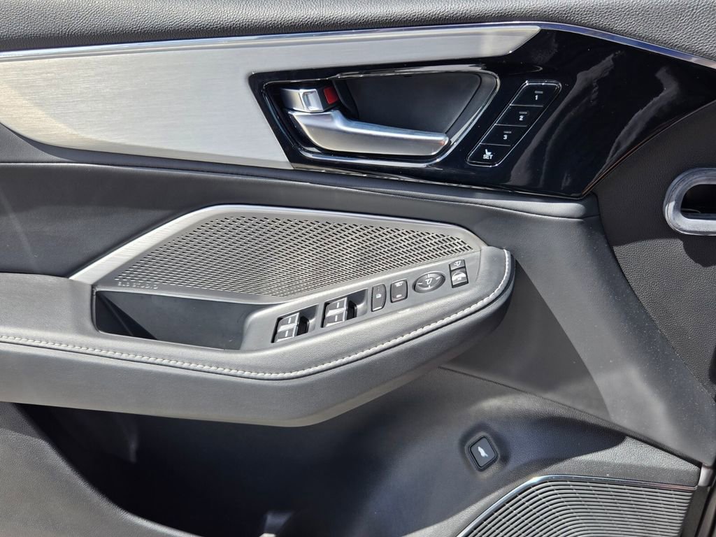 Used 2024 Acura MDX FWD w/ Technology Package image 28