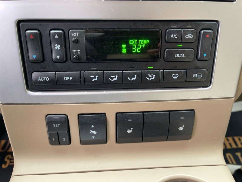 Used 2009 Mercury Mountaineer Premier image 35