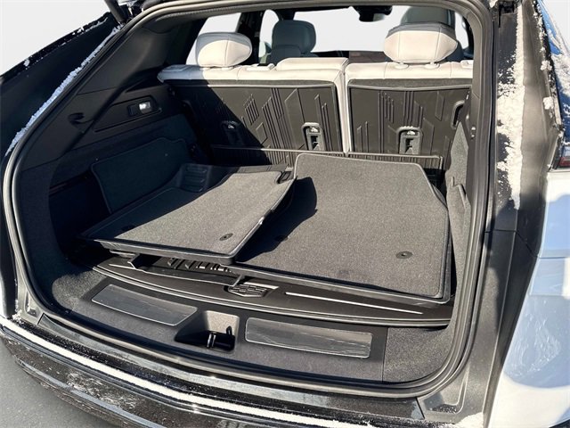 Certified 2026 Cadillac Lyriq Sport image 5