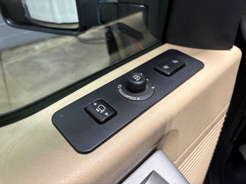 Used 2016 Ford F450 Lariat w/ Chrome Package image 24