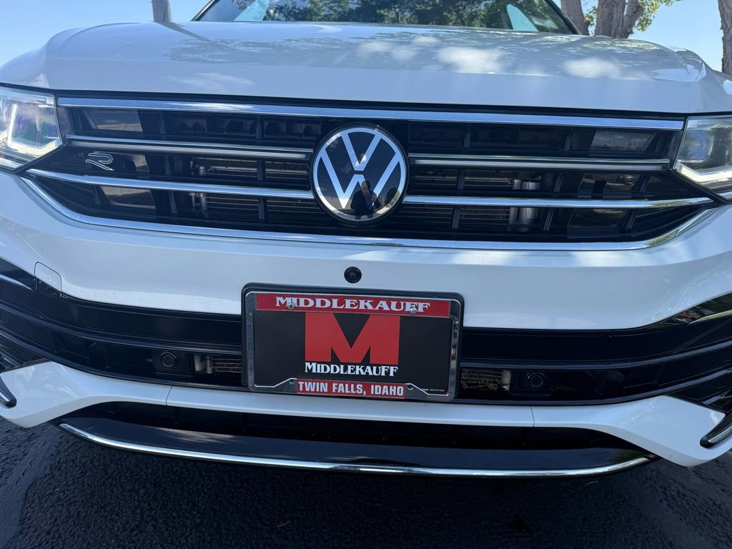 Used 2024 Volkswagen Tiguan SEL R-Line AWD/4WD image 13