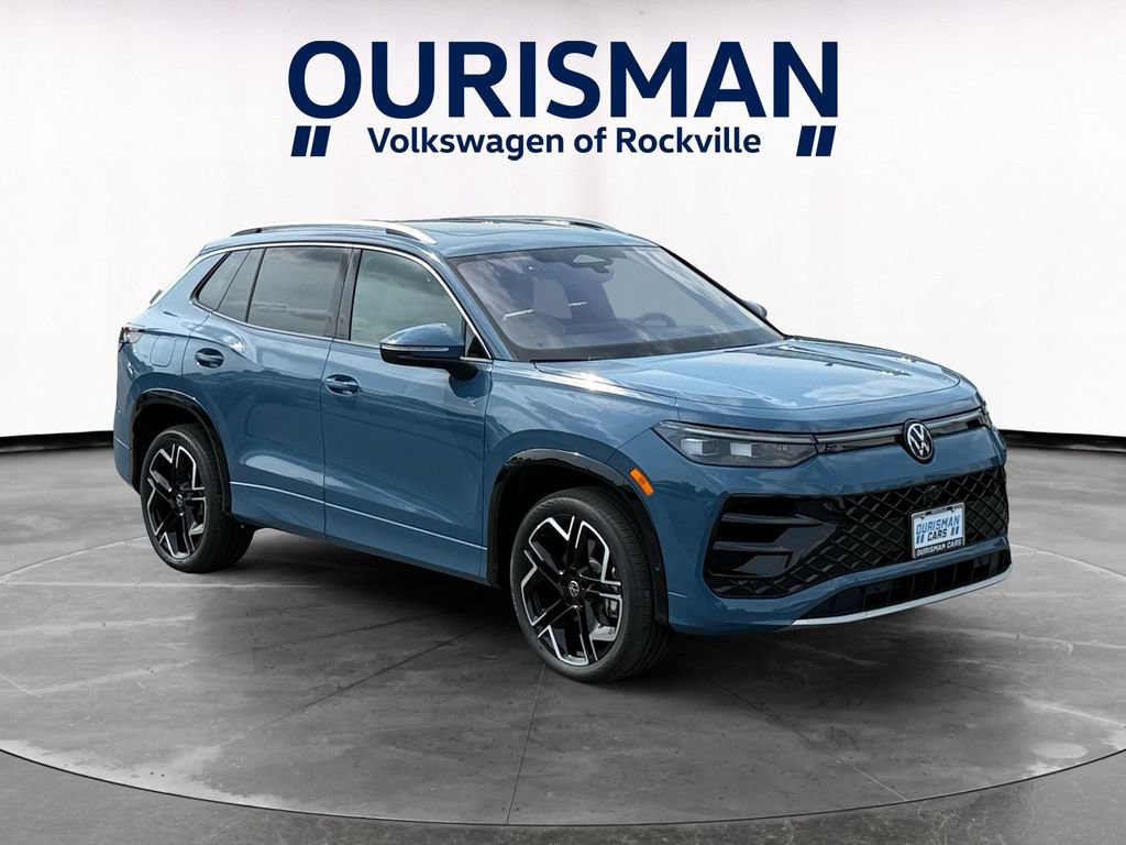 New 2026 Volkswagen Tiguan SEL R-Line AWD/4WD image 1