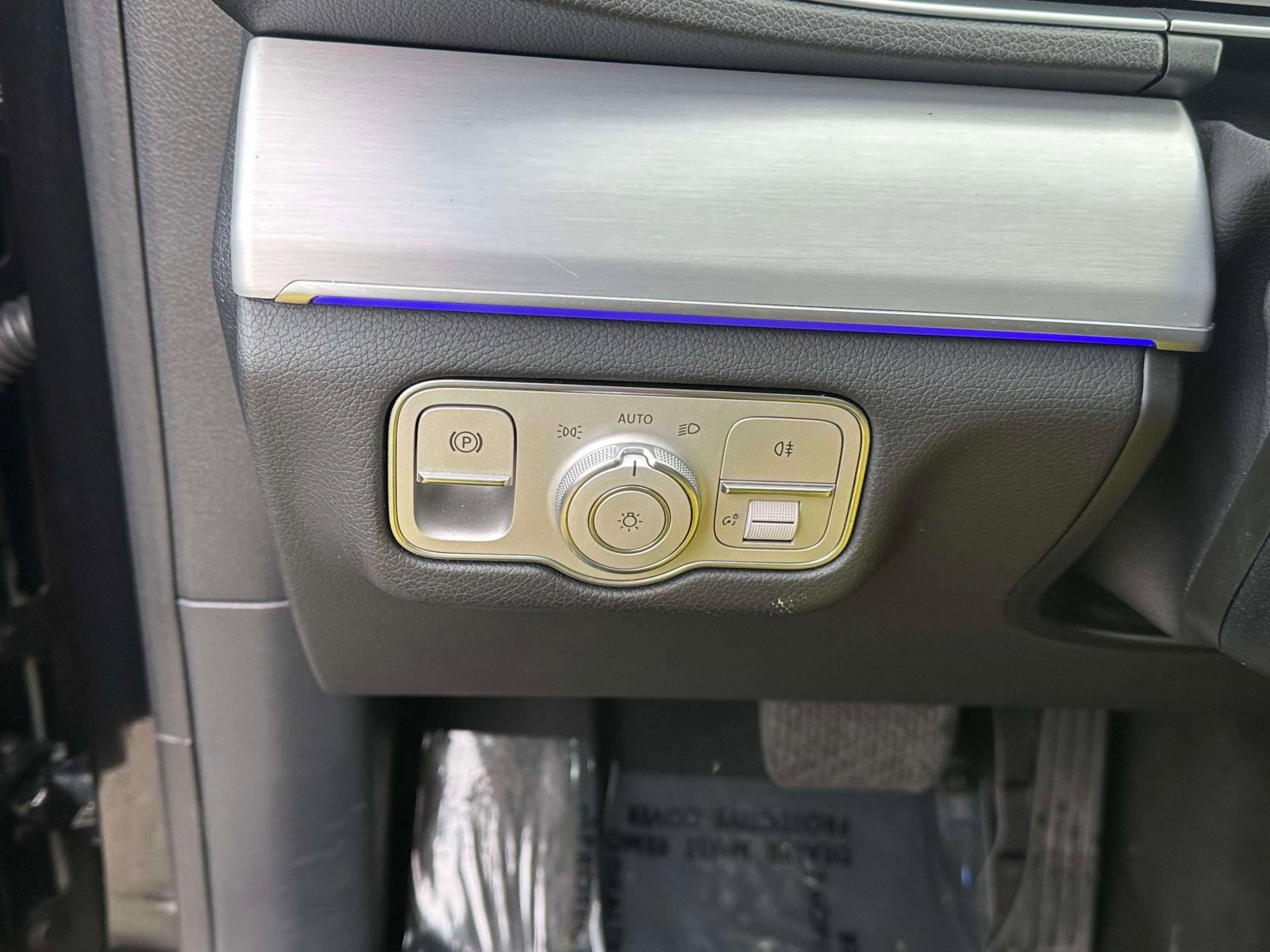 Used 2024 Mercedes-Benz GLE 450e GLE 450e Plug-In Hybrid 4MATIC image 22