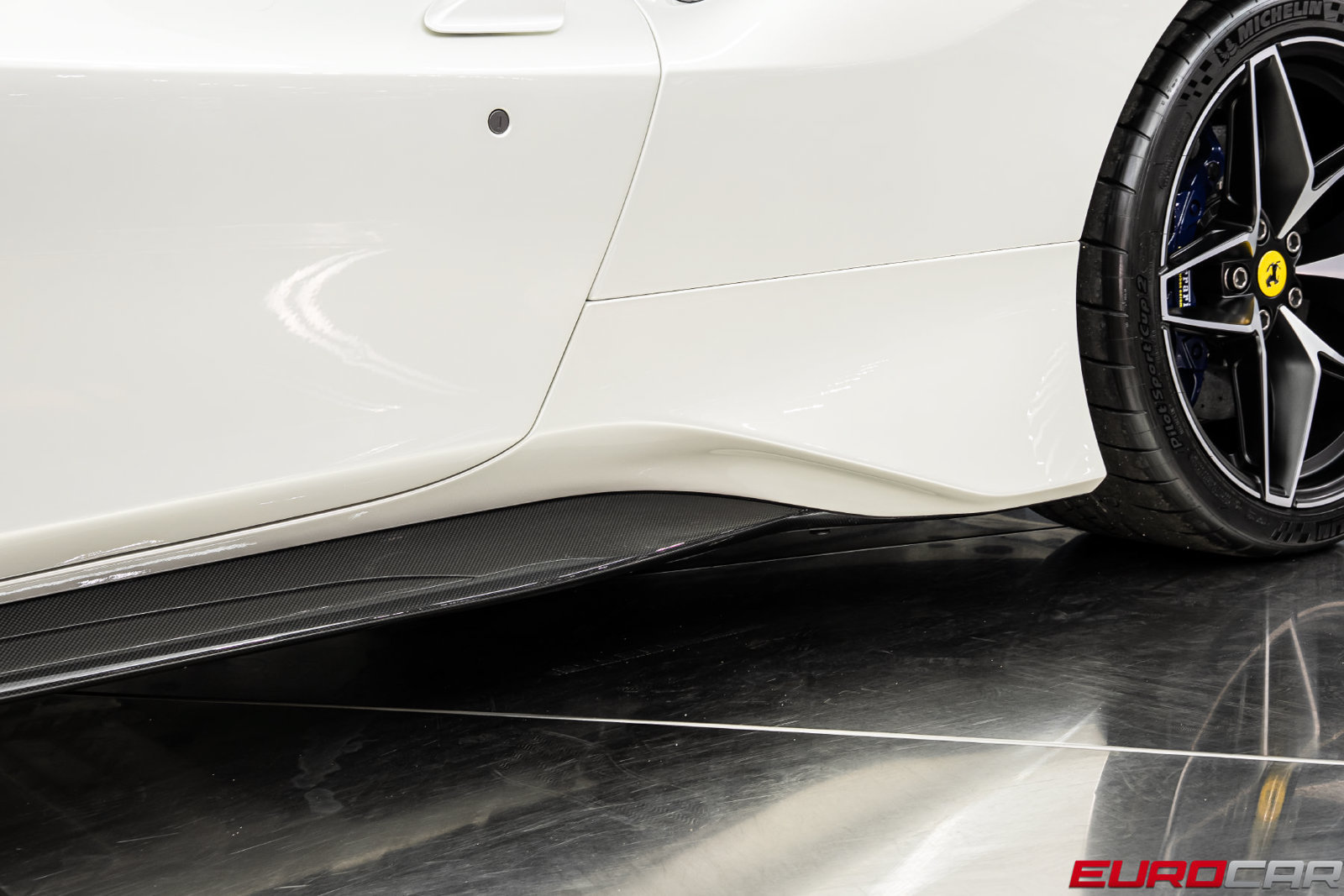Used 2020 Ferrari 488 Pista Spider RWD image 22