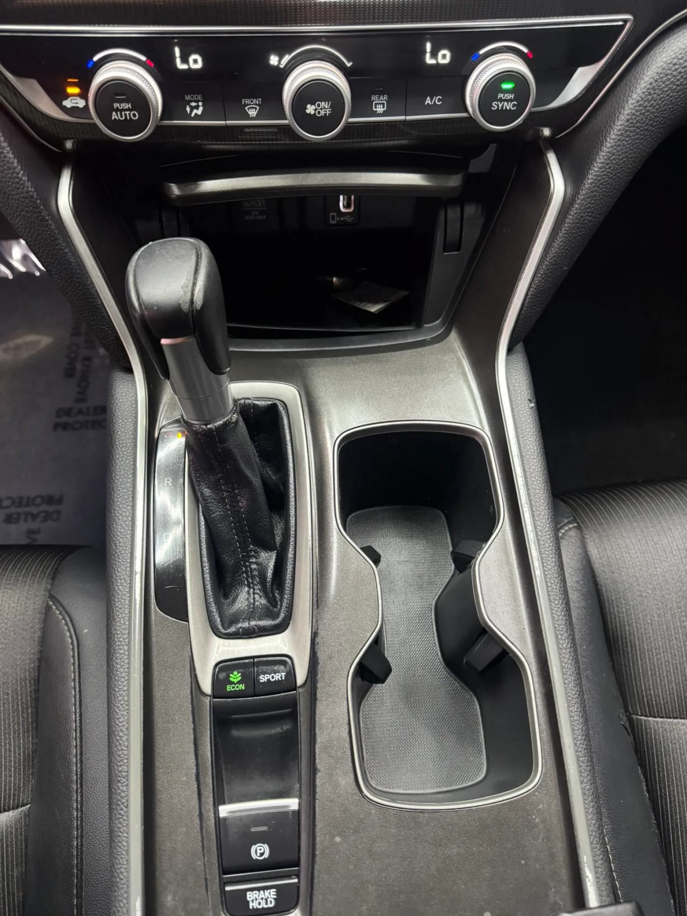 Used 2018 Honda Accord Sport image 18