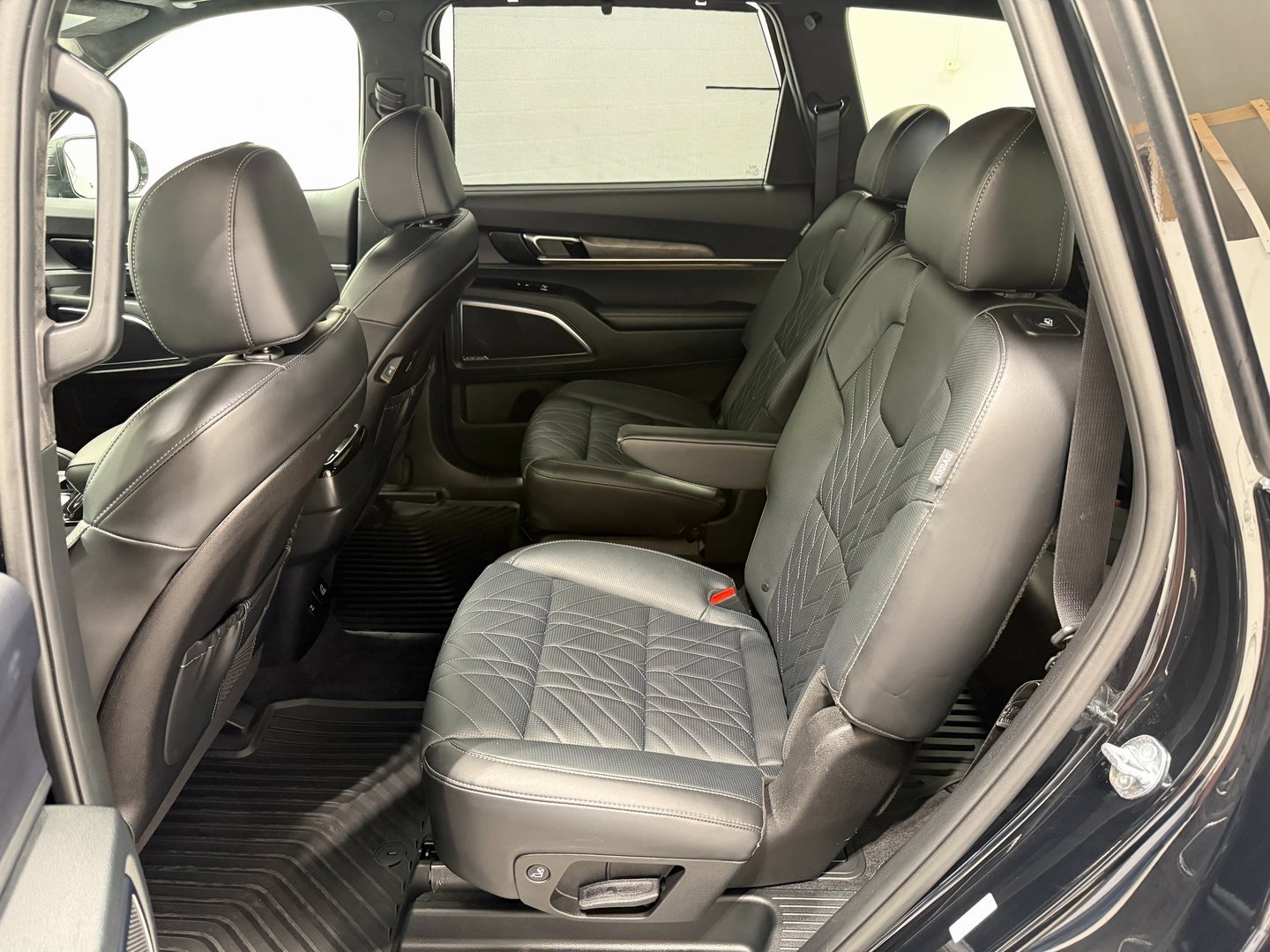 Used 2025 Kia Telluride SX Prestige X-Line image 35