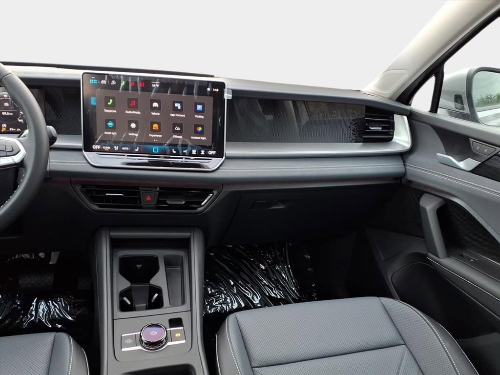 New 2026 Volkswagen Tiguan SE AWD/4WD image 15