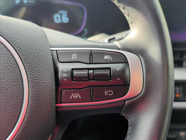 Used 2025 Kia Sportage EX FWD image 19