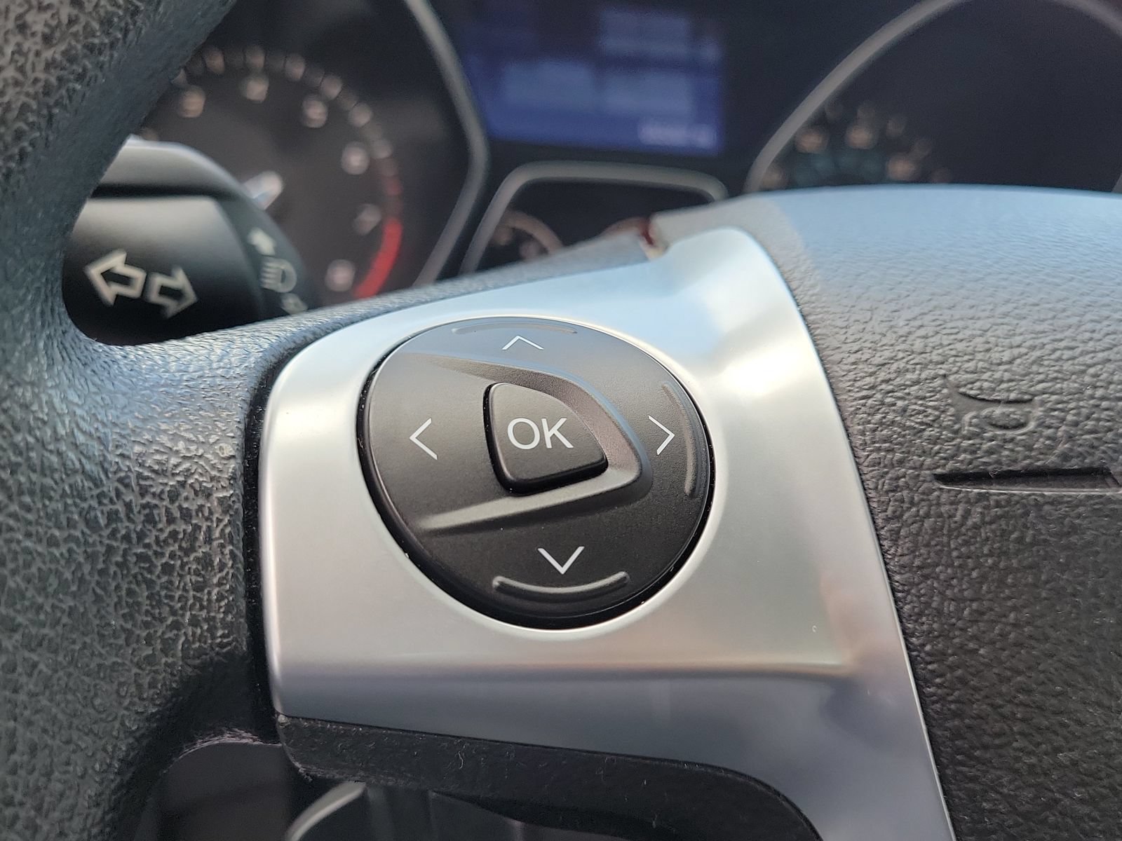 Used 2013 Ford Focus SE FWD image 21