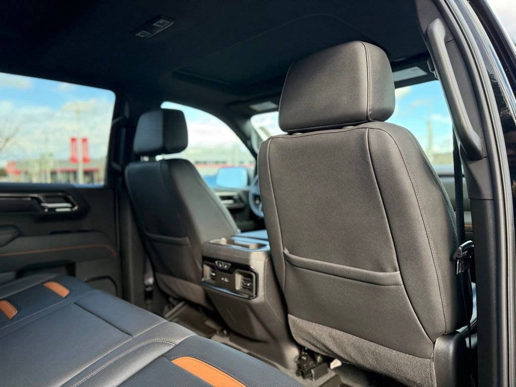 Used 2025 GMC Sierra 1500 AT4 w/ AT4 Premium Package image 19