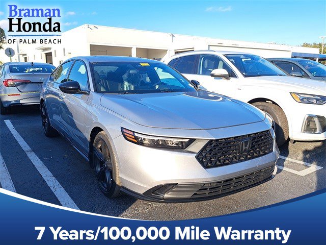 Used 2023 Honda Accord Sport image 1