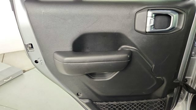 Used 2018 Jeep Wrangler Unlimited Sport S AWD/4WD image 23