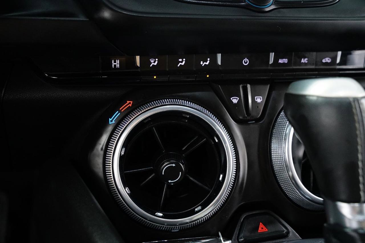 Used 2017 Chevrolet Camaro LT w/ RS Package image 19