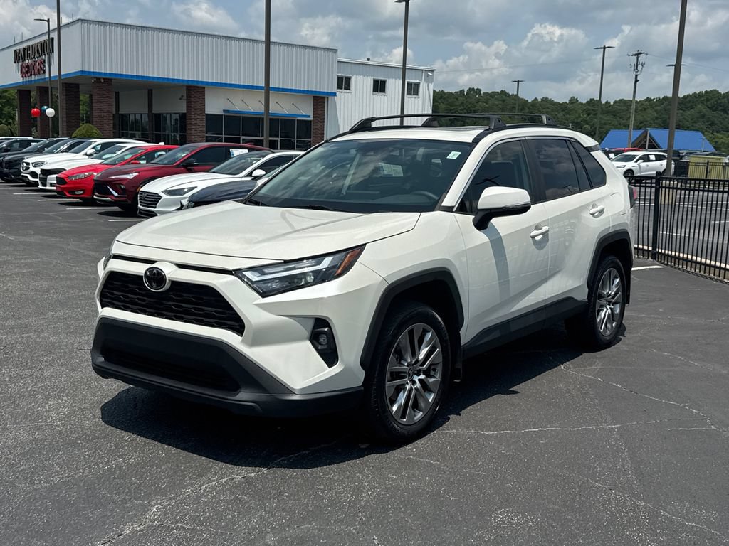 Used 2022 Toyota RAV4 XLE Premium FWD image 2