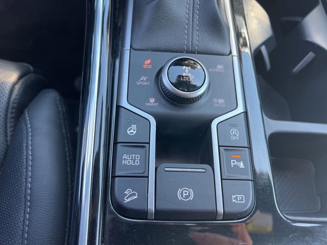 Certified 2024 Kia Sorento SX Prestige image 30